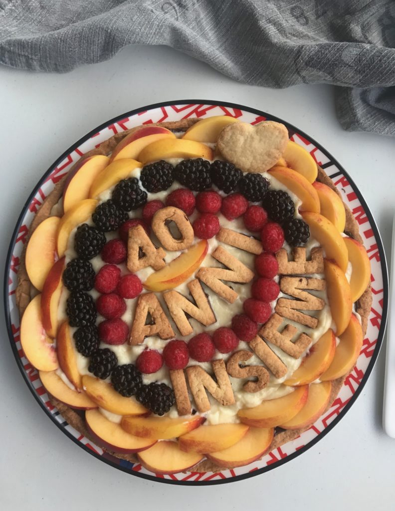 crostata crema e frutta