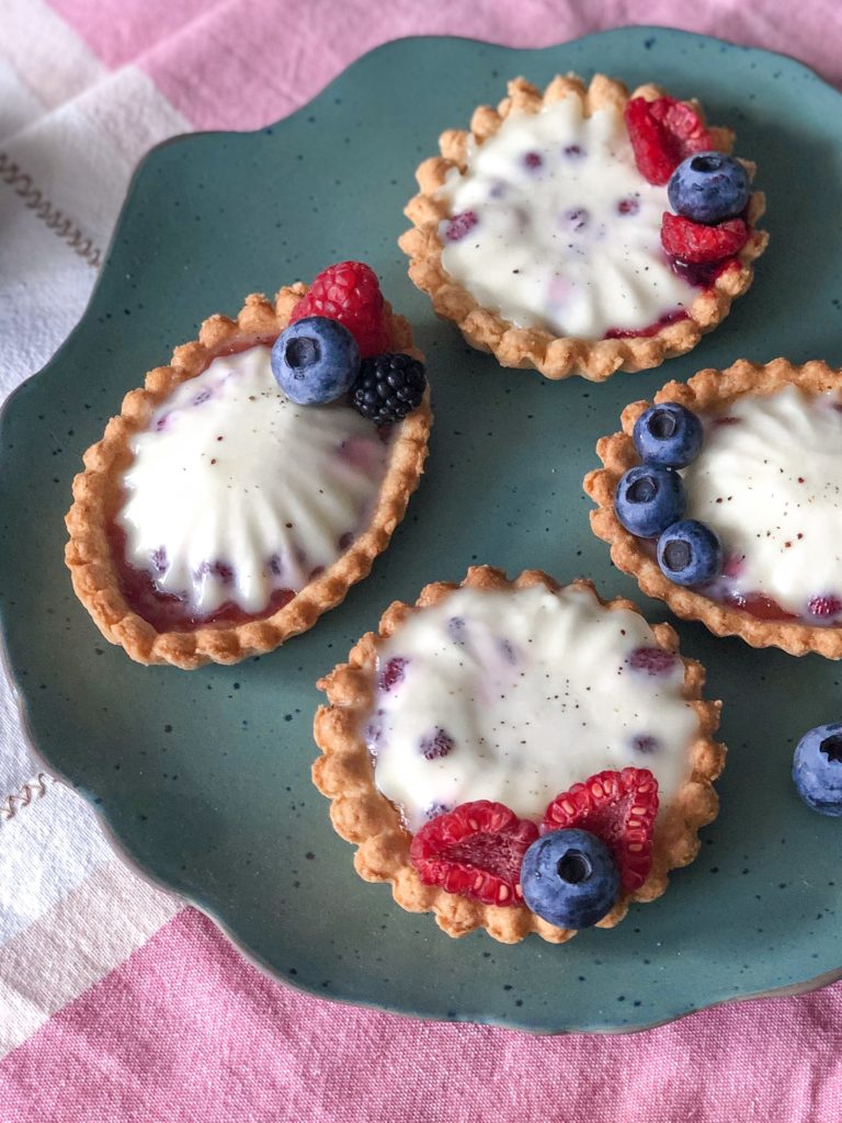 crostatine con la panna cotta