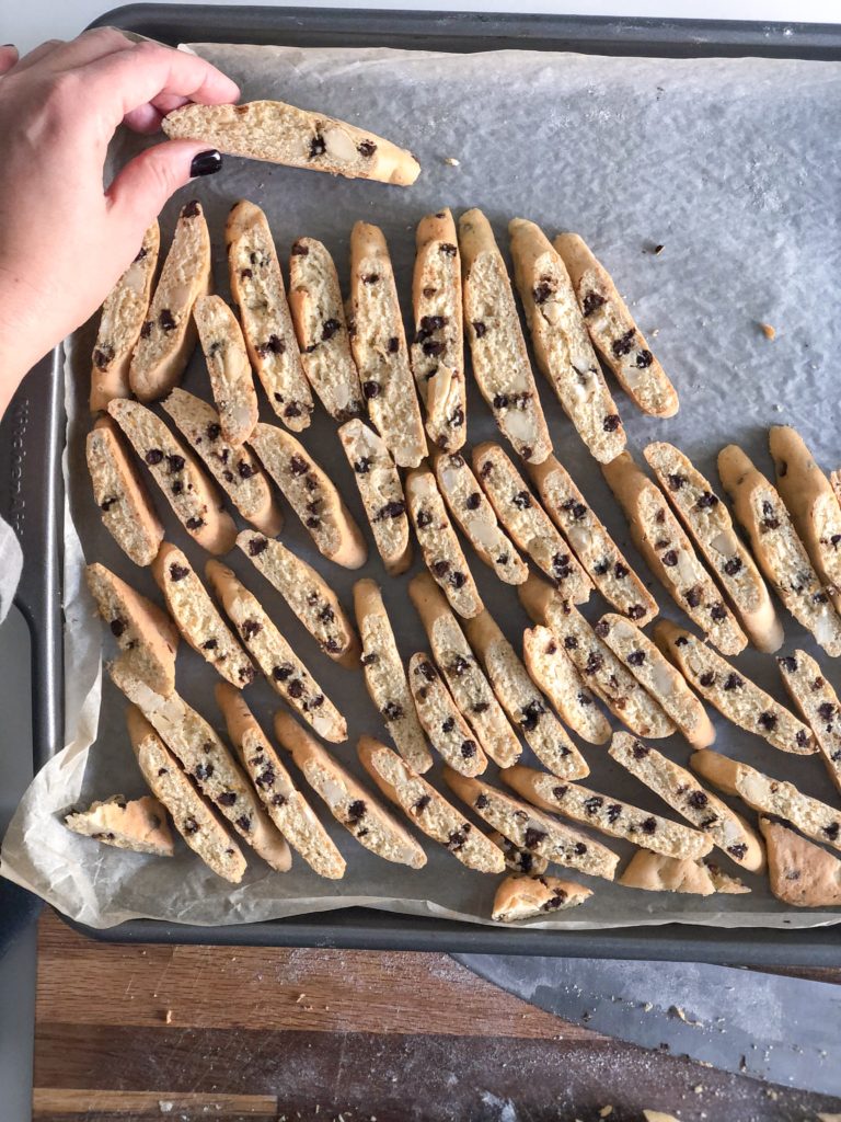 biscotti mandorle arancia e cioccolato
